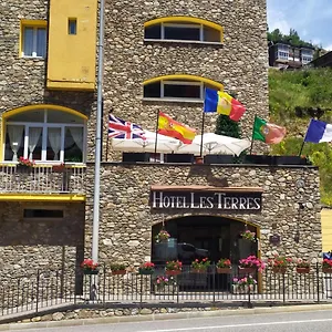 Les Terres Hôtel